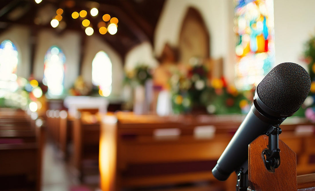 Der letzte Wunsch ihrer Mutter im Hospiz war: "Singst du auf meiner Beerdgung?" Seit dem ist Petra Berghaus Trauersängerin.