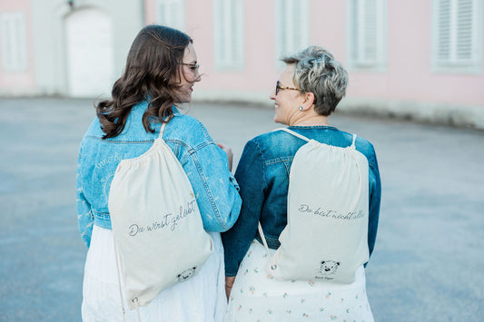 Wunderschöner Trost-Tiger Rucksack in zwei Größen, personalisierbar